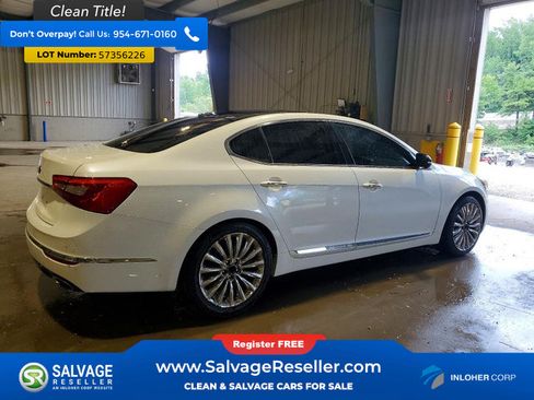 Used 2015 Kia Cadenza Premium w/ Technology Package FWD image 4