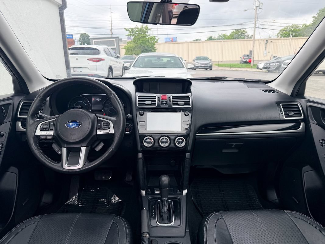 Used 2017 Subaru Forester 2.5i Touring AWD/4WD image 18