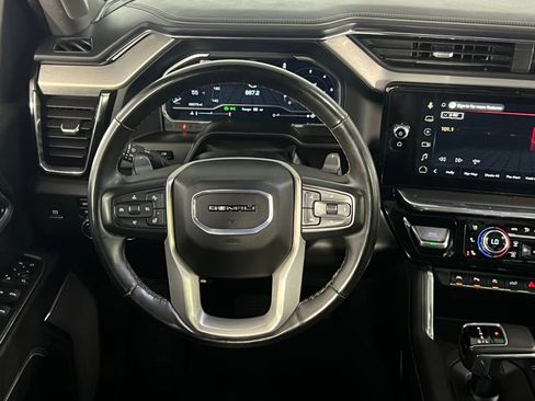 Used 2024 GMC Sierra 1500 Denali w/ Technology Package image 20