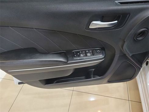 Used 2023 Dodge Charger SXT image 13