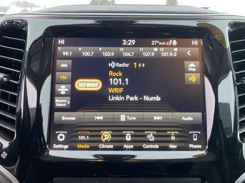 Certified 2019 Jeep Cherokee Limited w/ Trailer Tow Group image 27