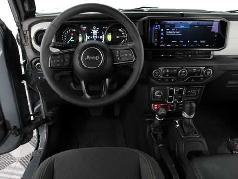 Used 2025 Jeep Wrangler Unlimited Sport S 4xe AWD/4WD image 10