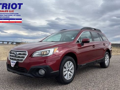 Used 2017 Subaru Outback 2.5i Premium image 1