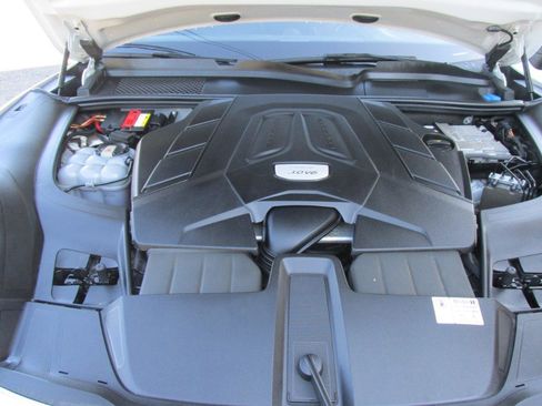 Used 2020 Porsche Cayenne image 61