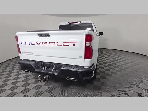 Used 2024 Chevrolet Silverado 1500 LT Trail Boss w/ LT Trail Boss Premium Package AWD/4WD image 44