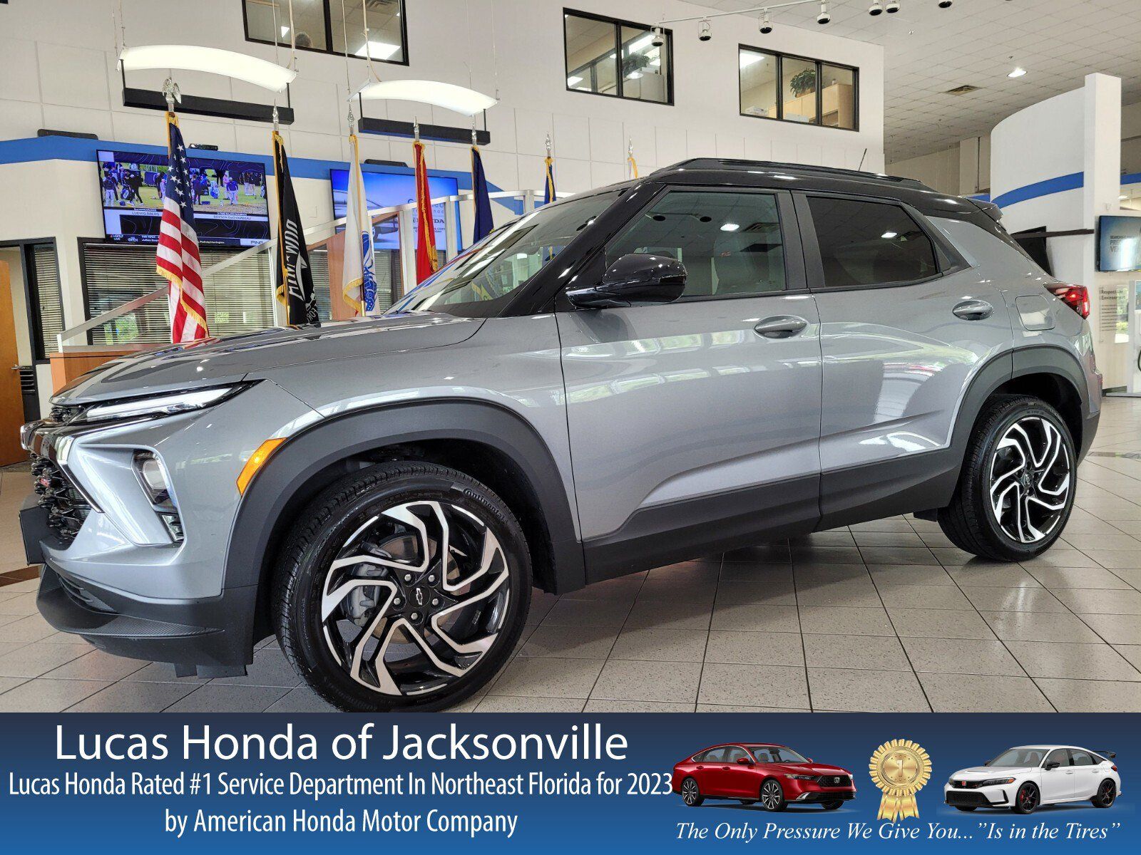 Used 2025 Chevrolet TrailBlazer RS w/ Convenience Package FWD image 1