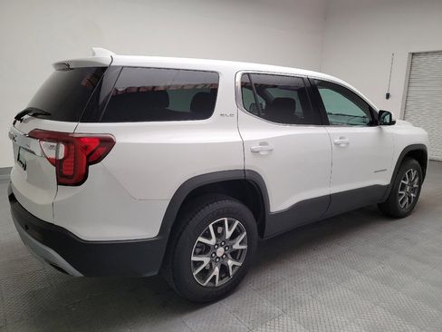 Used 2022 GMC Acadia SLE FWD image 9
