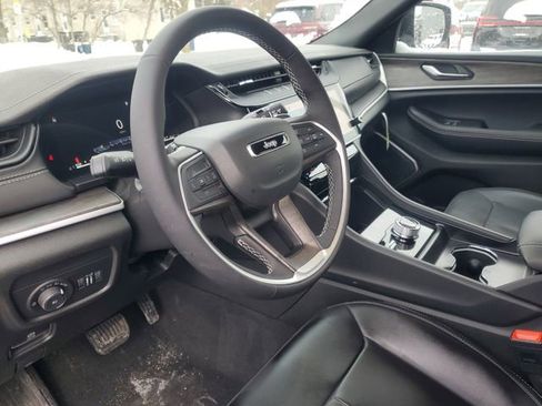 New 2026 Jeep Grand Cherokee Limited w/ Limited Altitude Package AWD/4WD image 11