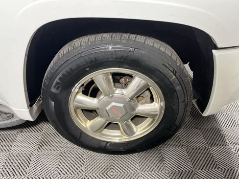 Used 2002 GMC Envoy SLT AWD/4WD image 10