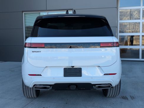 New 2026 Land Rover Range Rover Sport Dynamic SE image 7