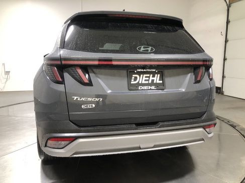 Used 2025 Hyundai Tucson Limited image 6
