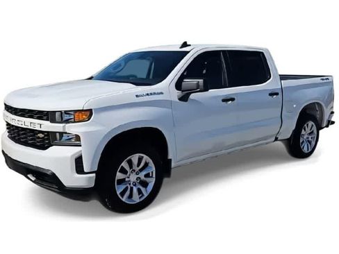 Used 2020 Chevrolet Silverado 1500 Custom w/ Custom Value Package image 4