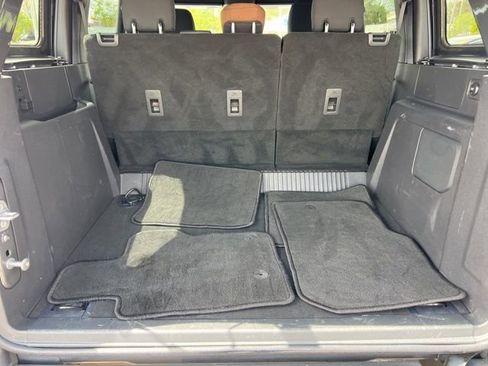 Certified 2022 Ford Bronco Outer Banks w/ Sasquatch Package AWD/4WD image 22