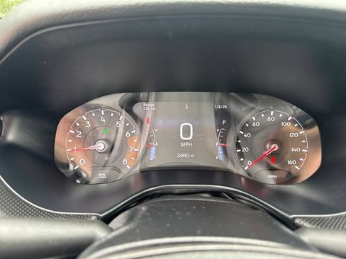 Used 2025 Jeep Compass Trailhawk AWD/4WD image 20