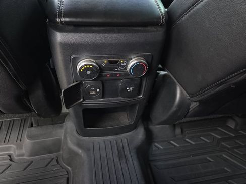 Used 2021 Ford Explorer Limited w/ Equipment Group 301A RWD image 18