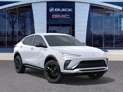 New 2026 Buick Envista Sport Touring image 8