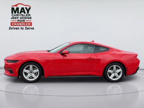 Used 2026 Ford Mustang Premium RWD image 4