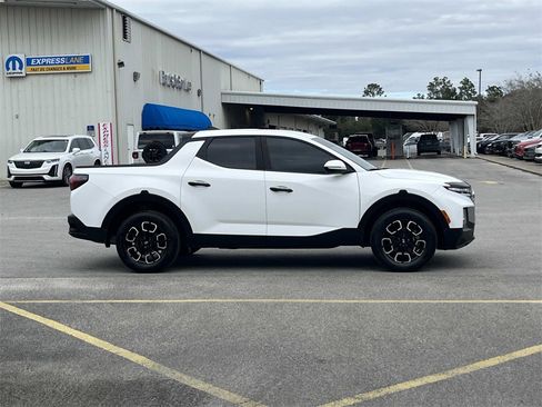 Used 2023 Hyundai Santa Cruz SEL image 6