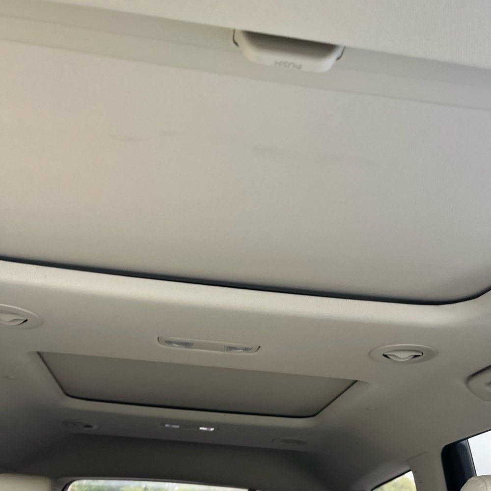 Used 2019 Buick Enclave Essence FWD image 11