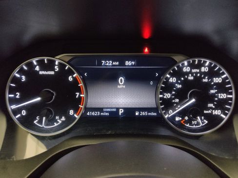 Used 2023 Nissan Rogue SV FWD image 23