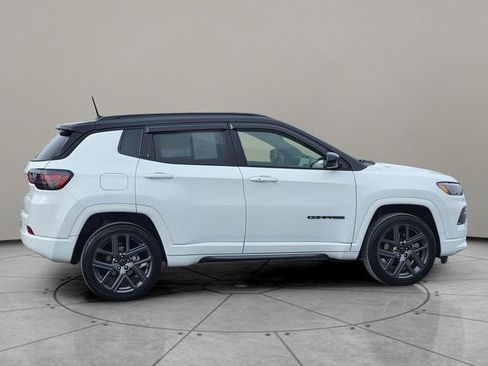 Certified 2025 Jeep Compass Limited w/ High Altitude Package image 13