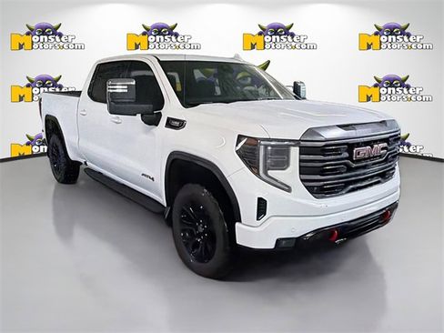 Used 2024 GMC Sierra 1500 AT4 w/ Technology Package image 3