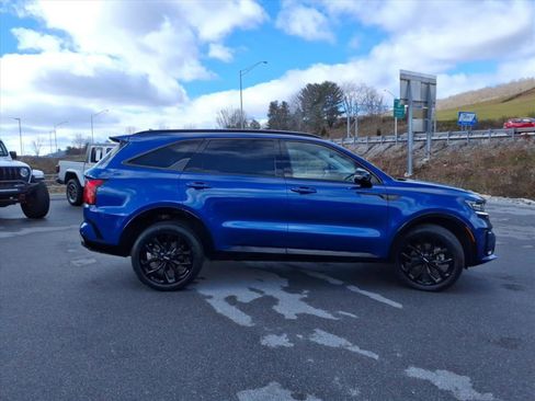 Used 2023 Kia Sorento SX image 20