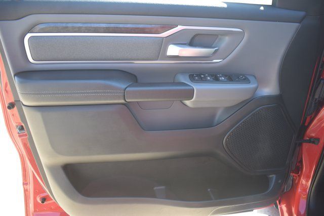 Used 2022 RAM 1500 Big Horn AWD/4WD image 13