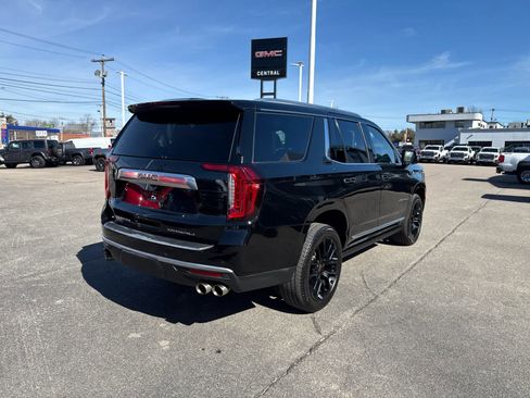 Used 2022 GMC Yukon Denali AWD/4WD image 5