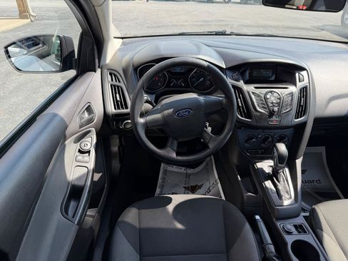 Used 2014 Ford Focus S FWD image 14