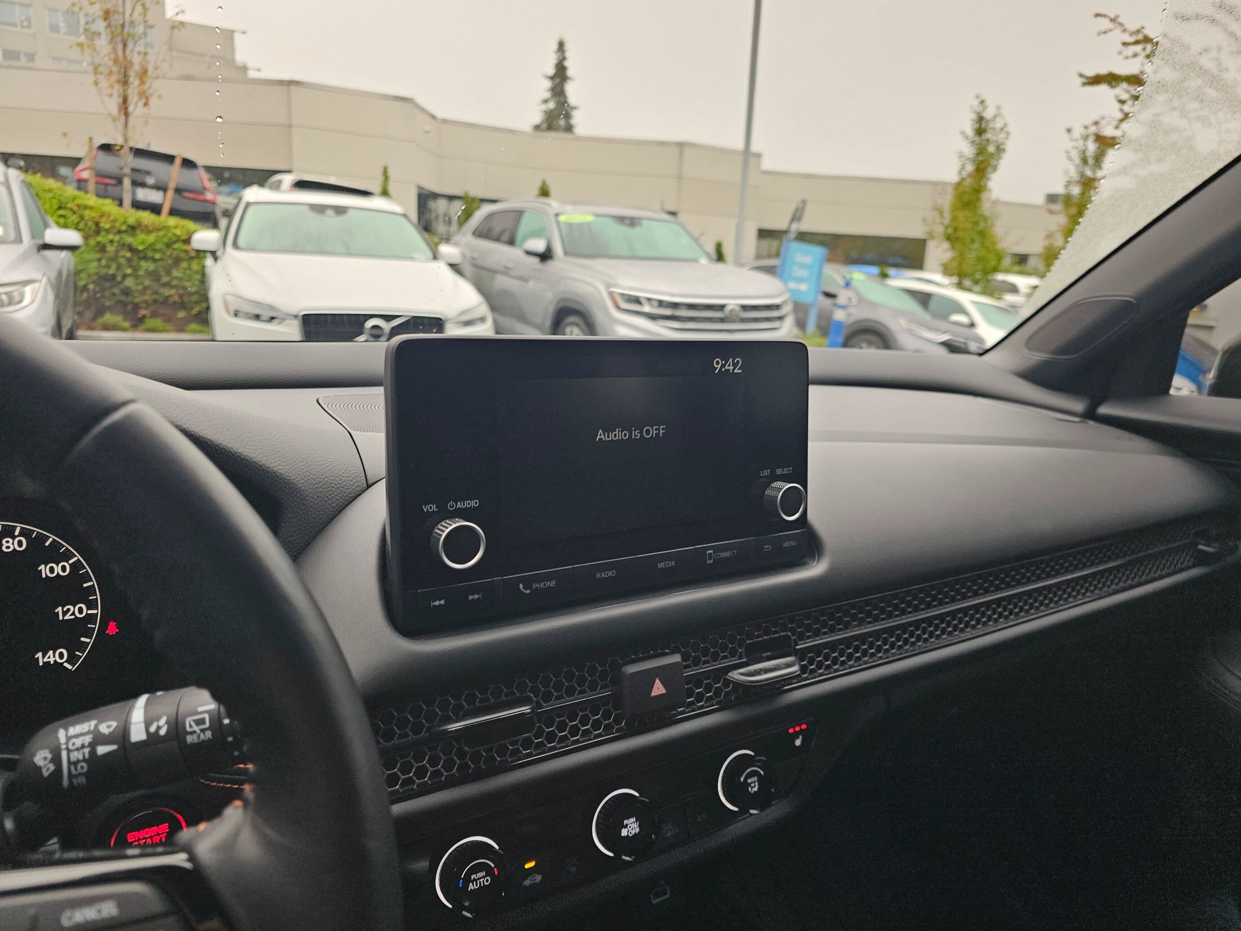 Certified 2025 Honda HR-V Sport image 25
