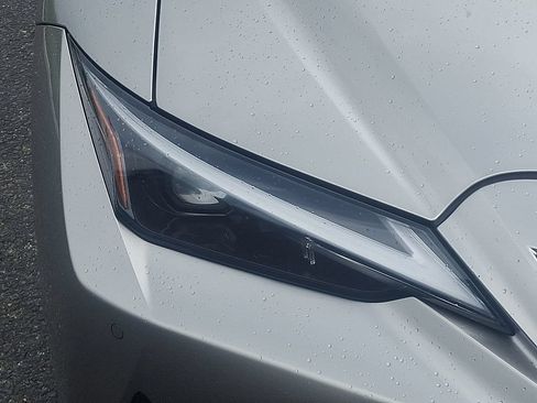 Used 2023 Lexus IS 300 AWD w/ Premium Package image 9