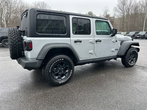 Used 2023 Jeep Wrangler Unlimited w/ Cold Weather Group AWD/4WD image 4
