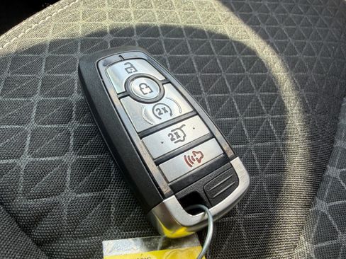 Used 2025 Ford Escape Active w/ Cold Weather Package AWD/4WD image 42