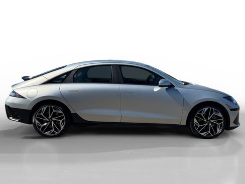 Certified 2023 Hyundai Ioniq 6 Limited w/ Cargo Package RWD image 6