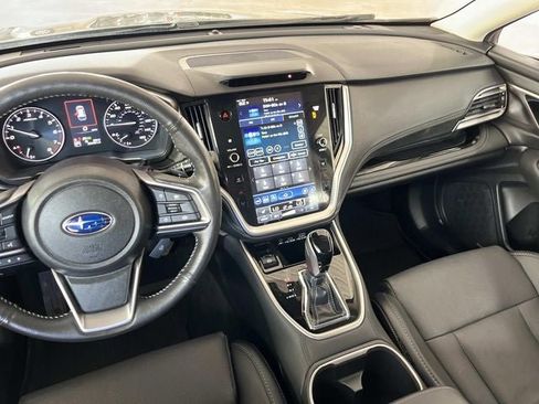 Used 2025 Subaru Outback Limited XT image 13