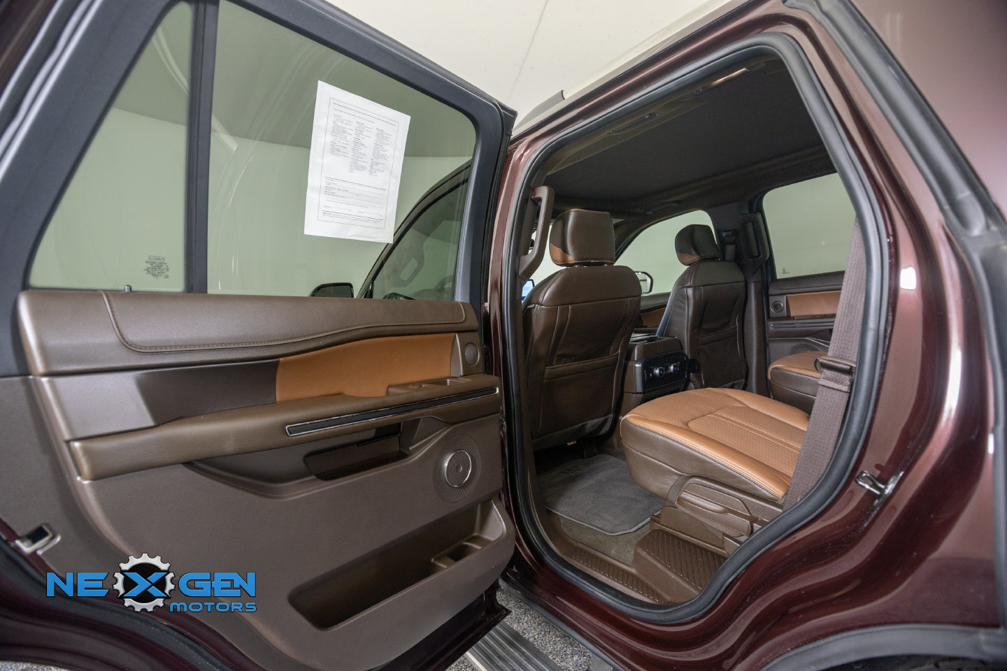 Used 2024 Ford Expedition King Ranch AWD/4WD image 29
