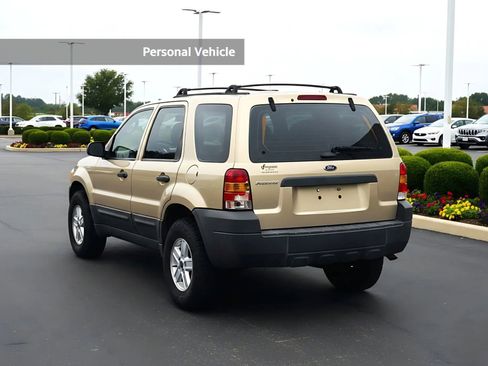Used 2007 Ford Escape XLS image 5