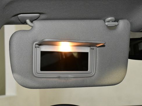 Used 2019 Nissan Sentra SL image 21