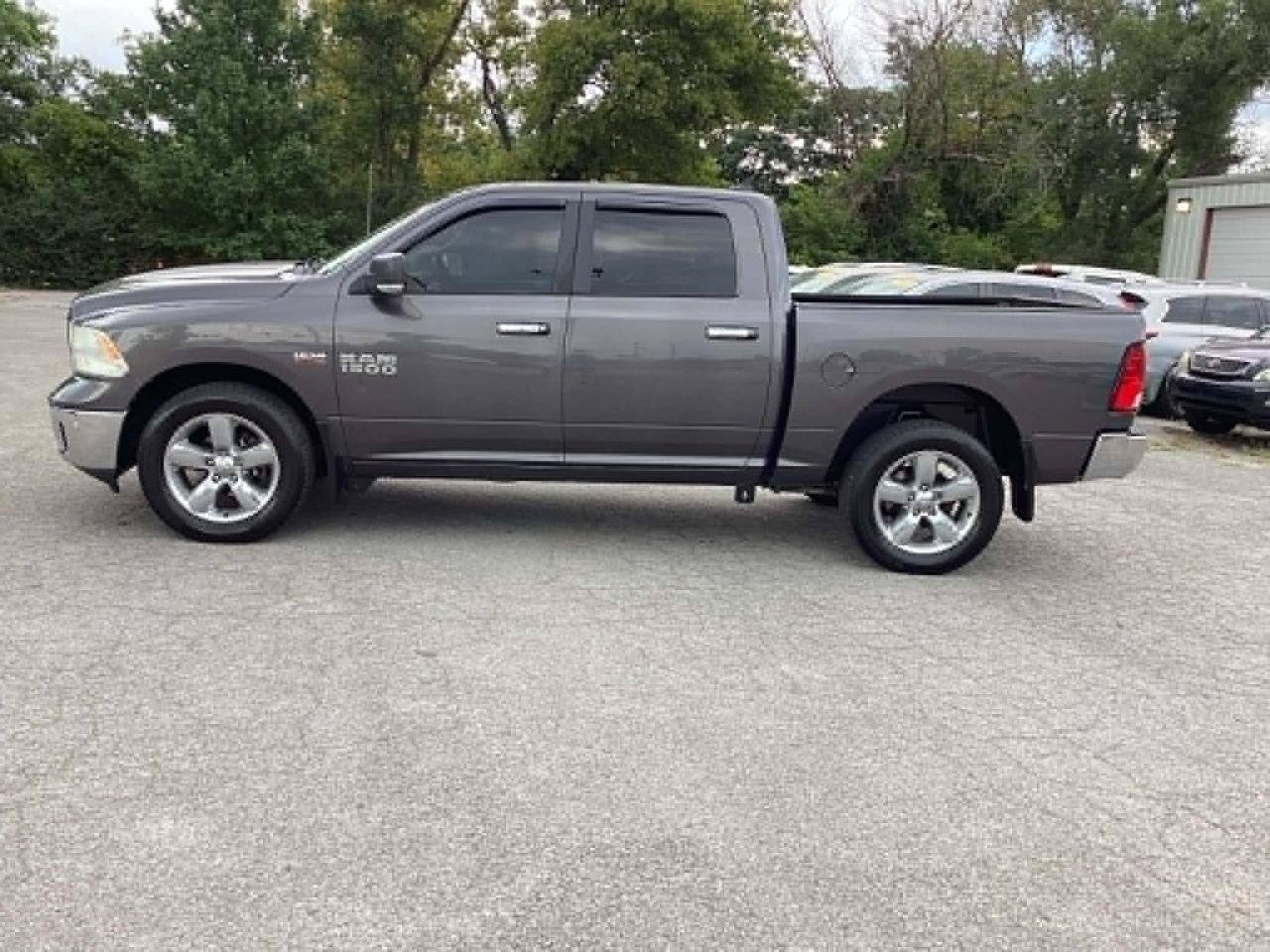 Used 2015 RAM 1500 Big Horn AWD/4WD image 2