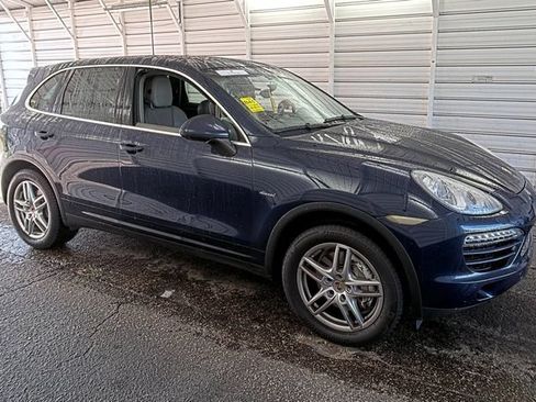 Used 2014 Porsche Cayenne Diesel AWD/4WD image 1