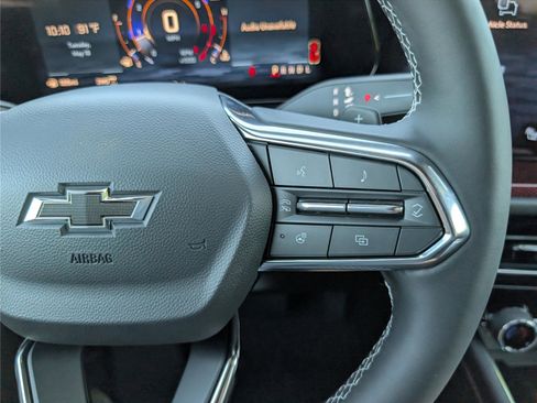 New 2026 Chevrolet Traverse Z71 w/ Driver Confidence Package AWD/4WD image 23