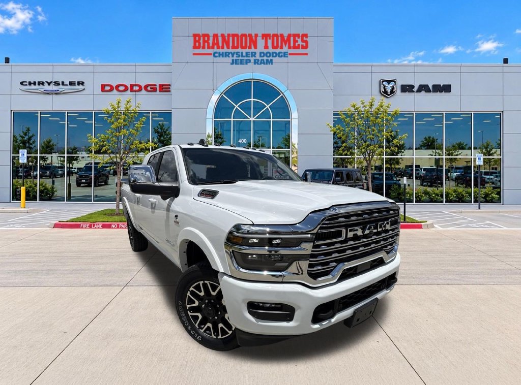 Used 2025 RAM 2500 Limited AWD/4WD image 1