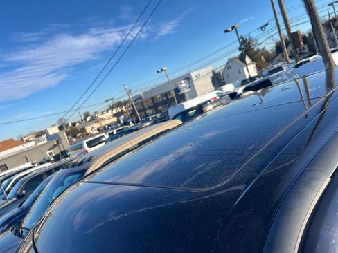 Used 2021 Ford F250 Lariat image 3