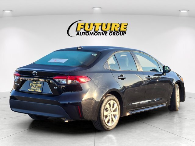 Certified 2025 Toyota Corolla LE FWD image 5