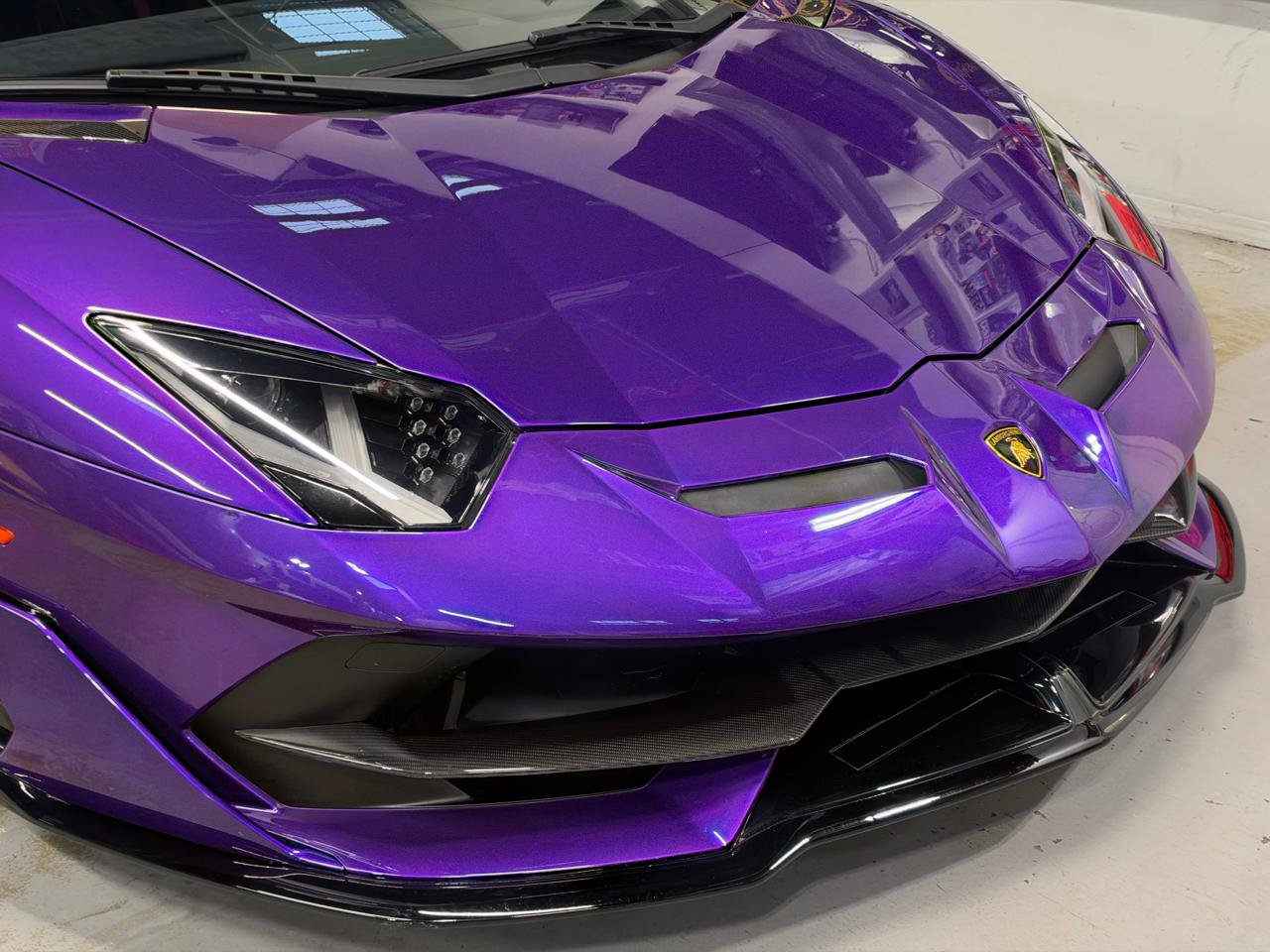 Used 2020 Lamborghini Aventador SVJ AWD/4WD image 14