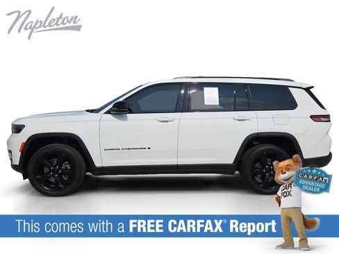 Used 2023 Jeep Grand Cherokee L Laredo AWD/4WD image 2