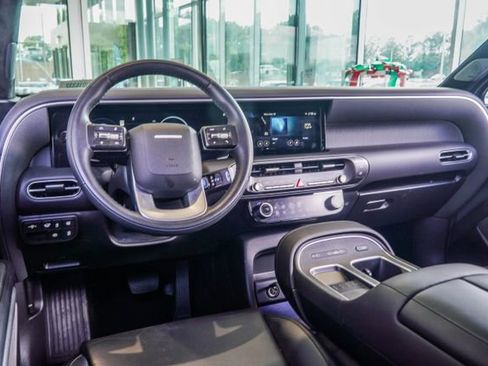 Certified 2026 Hyundai Palisade Calligraphy FWD image 16