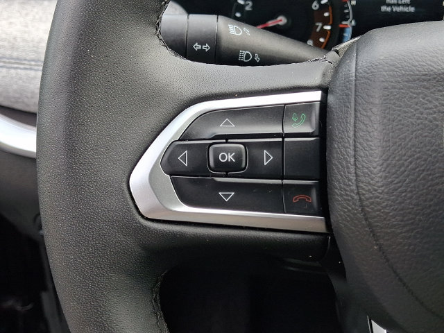 Used 2025 Jeep Compass Latitude AWD/4WD image 22