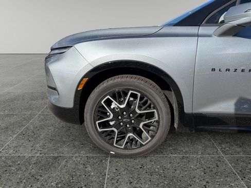 New 2025 Chevrolet Blazer RS w/ Driver Confidence II Package image 14